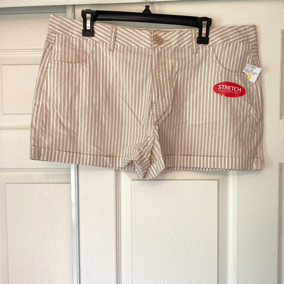 mix&Co Pants - NWT Mix & Co Womens Khaki White Beige Stripe woven short Stretch Pockets Size L